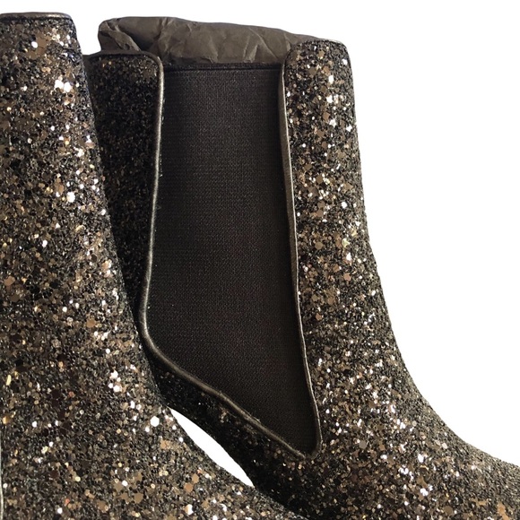 ZARA Sparkly Boot Heel - Picture 5 of 15